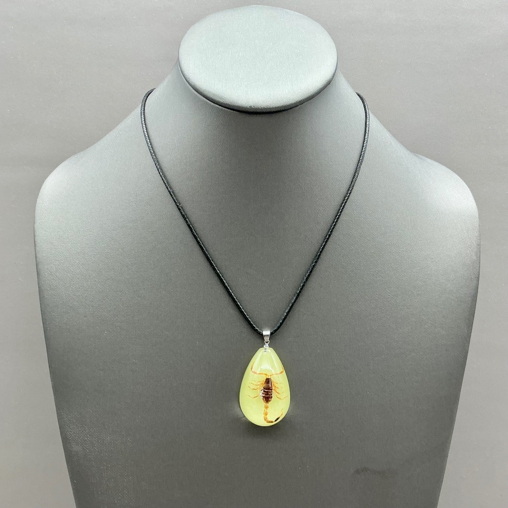 Necklace Real Scorpion Resin Pendant Yellow Glow Oddity Gothic Taxidermy 20"